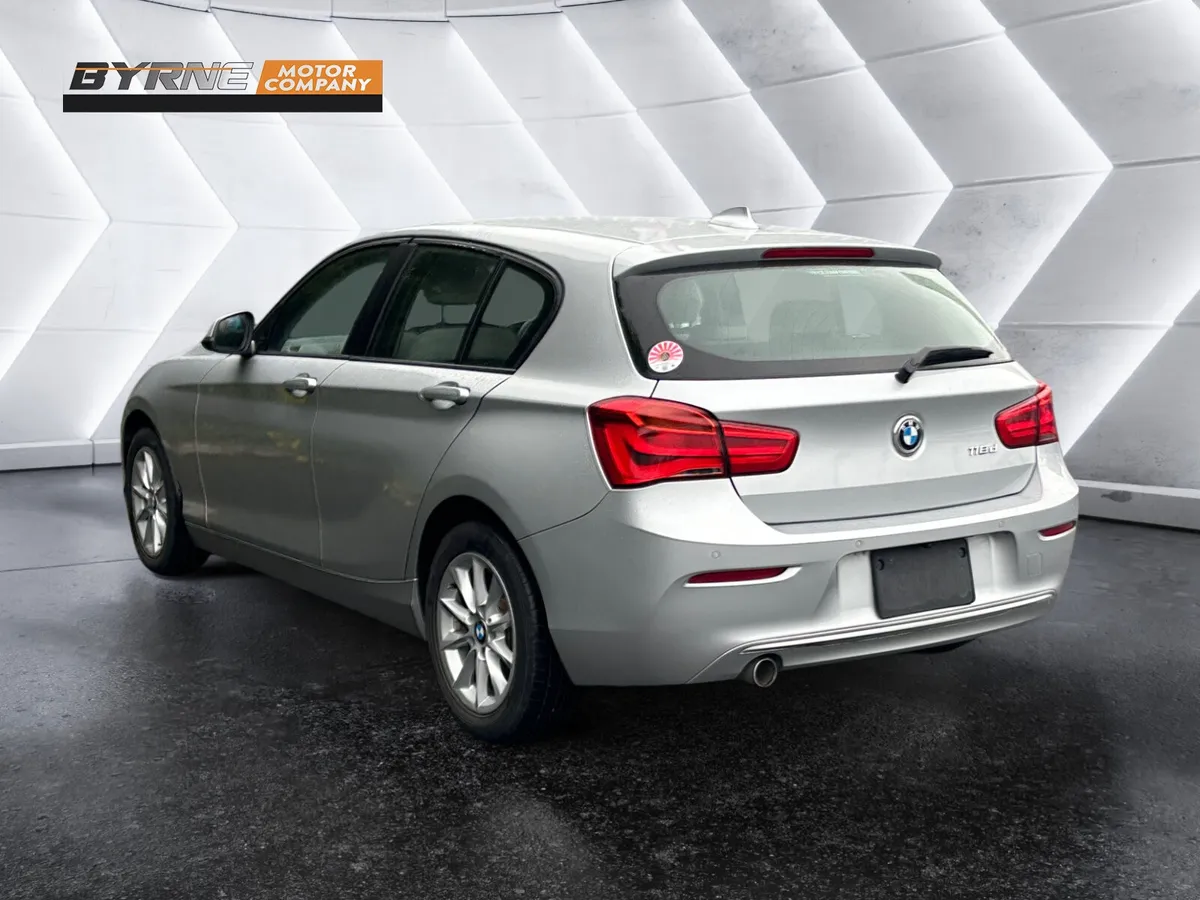 BMW 118D URBAN AUTO, 2016 - Image 2