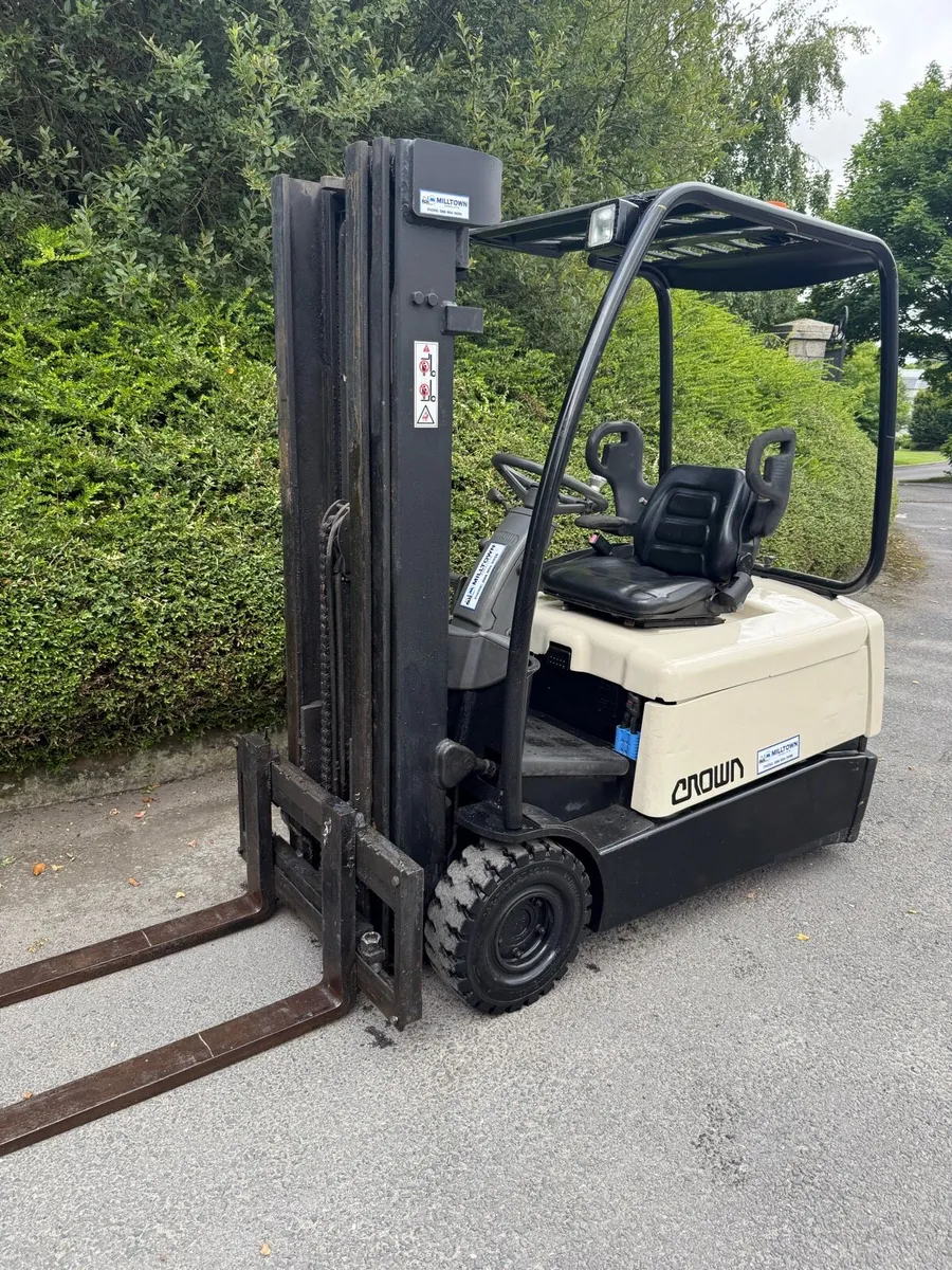 Forklift - Image 1