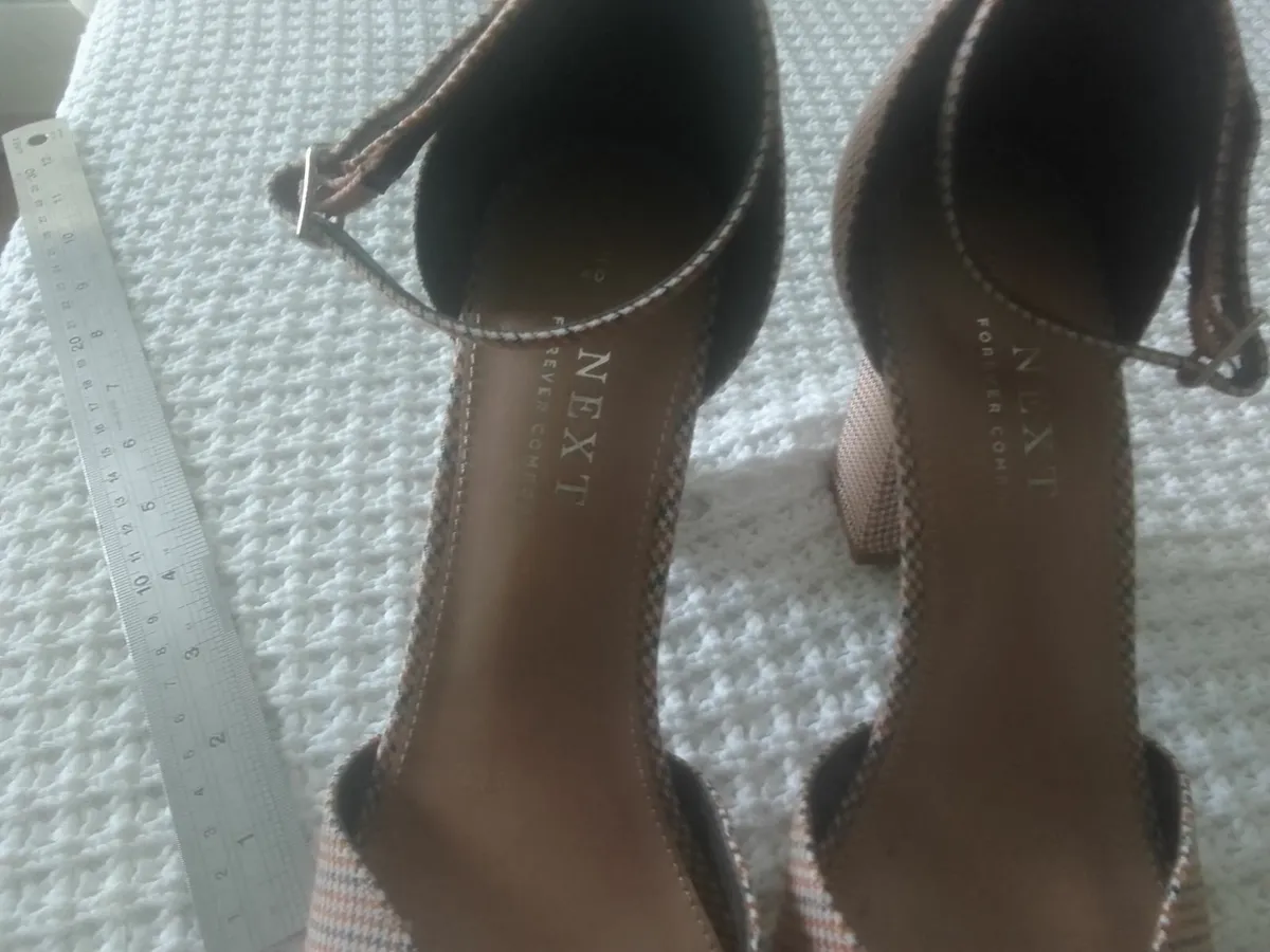 NEXT TARTAN BLOCK HEEL SHOES SIZE 6,5 NEW - Image 4