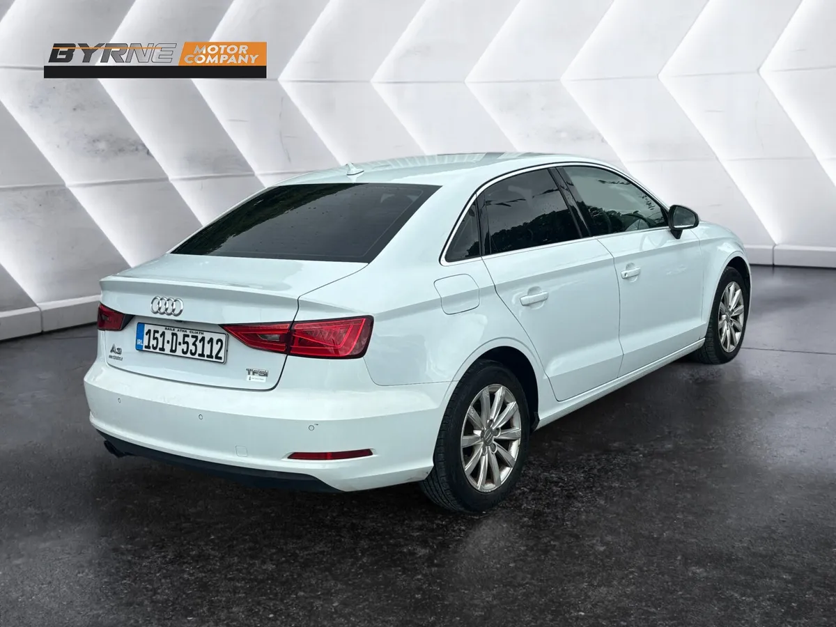 AUDI A3 SALOON 1.4 TFSI AUTO, 2015 - Image 4