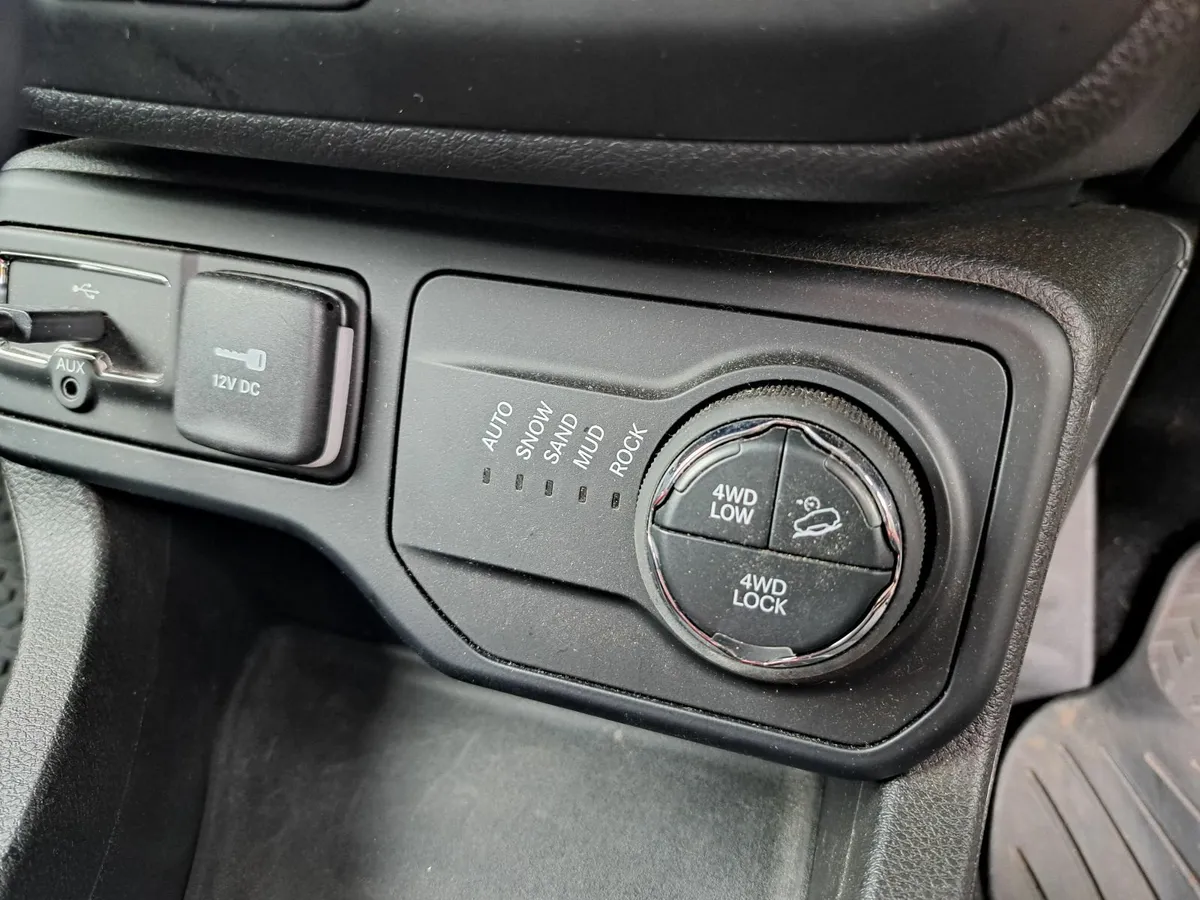 Jeep Renegade 2020 - Image 2