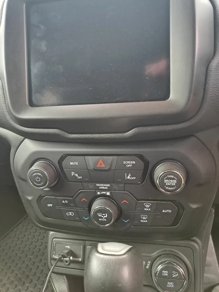 Jeep Renegade 2020 - Image 3