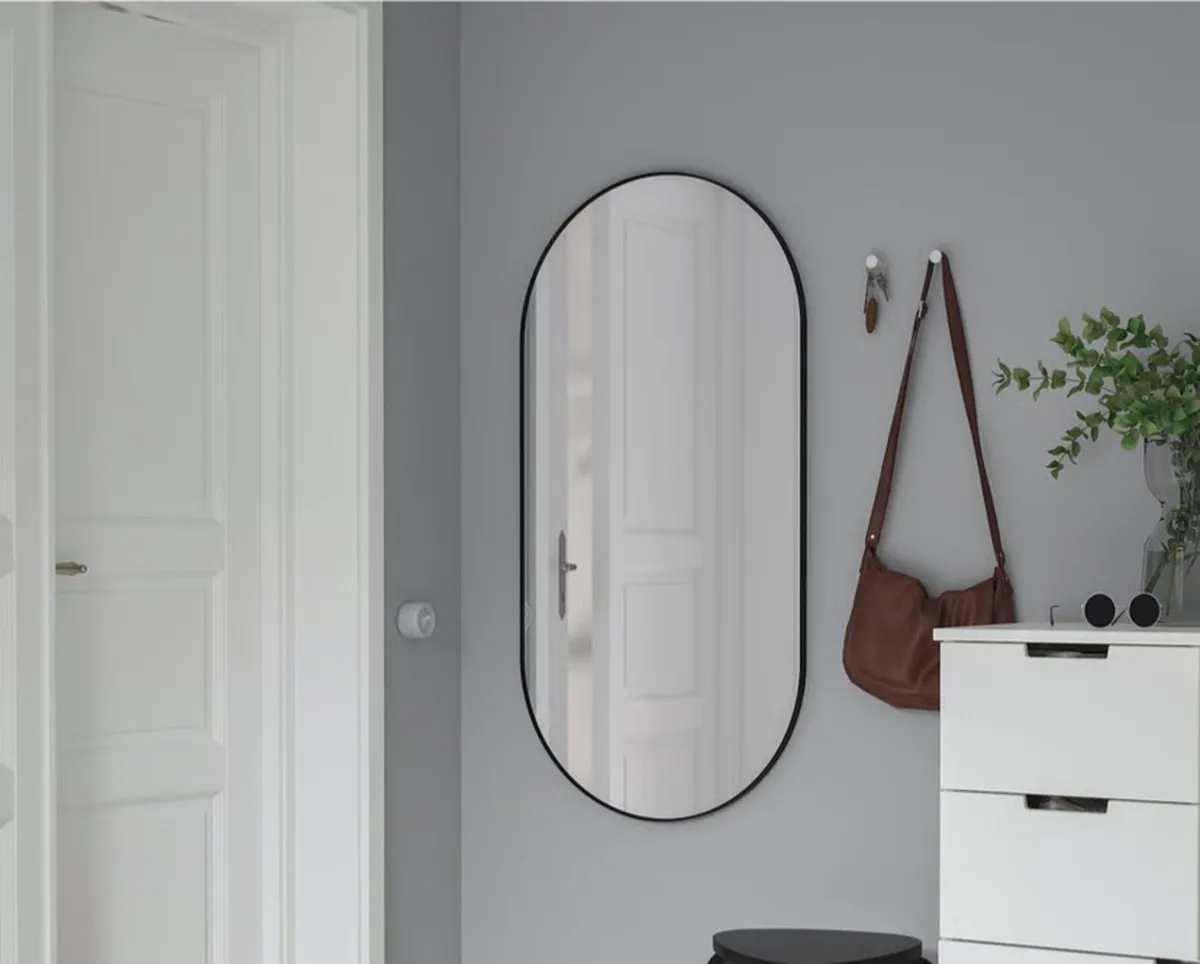 Mirror - Image 1