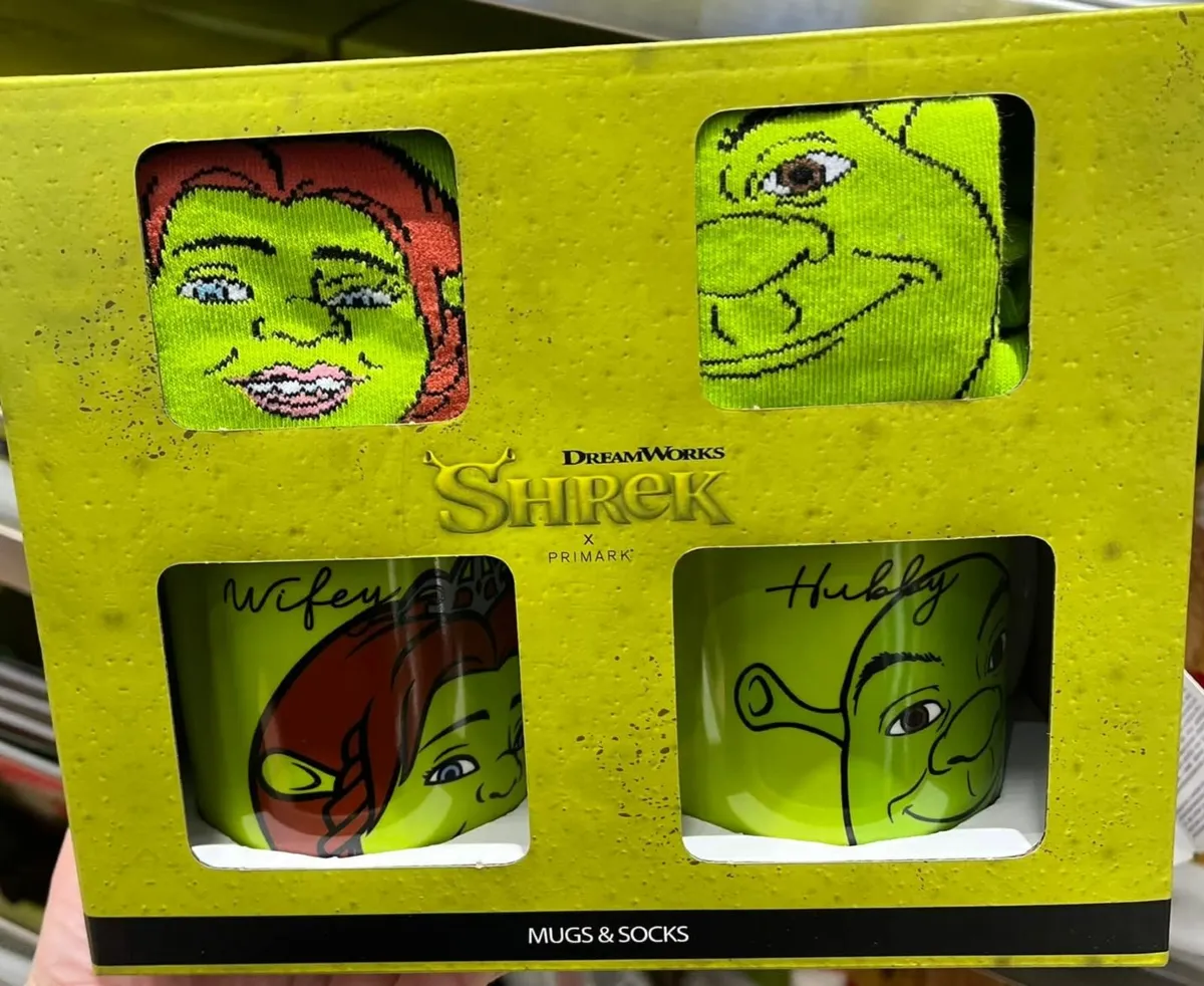 Shrek Mug and Socks Gift Set