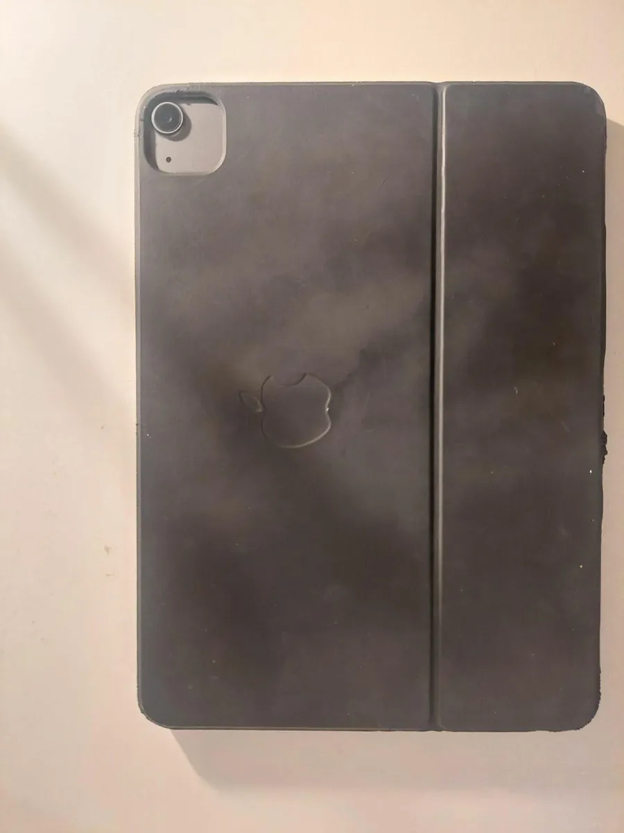iPad Air (2020) - including accessories bundle - Image 2