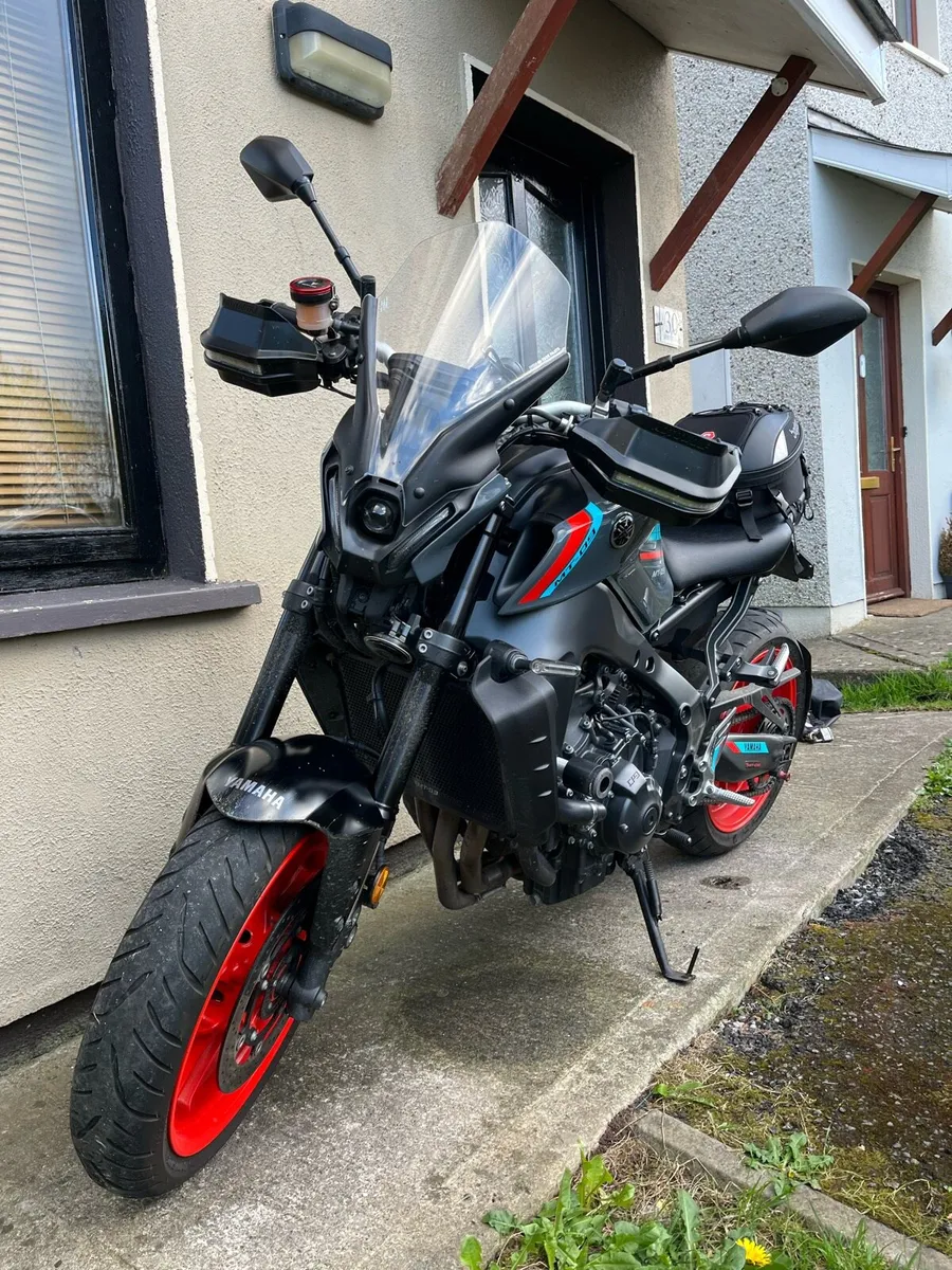 Yamaha MT09 - Image 2