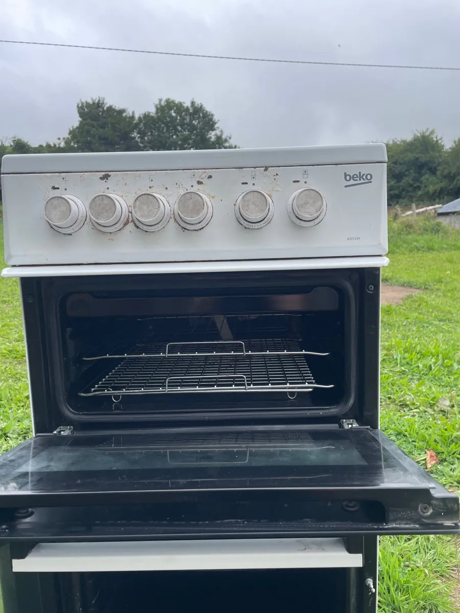 Oven - Image 2