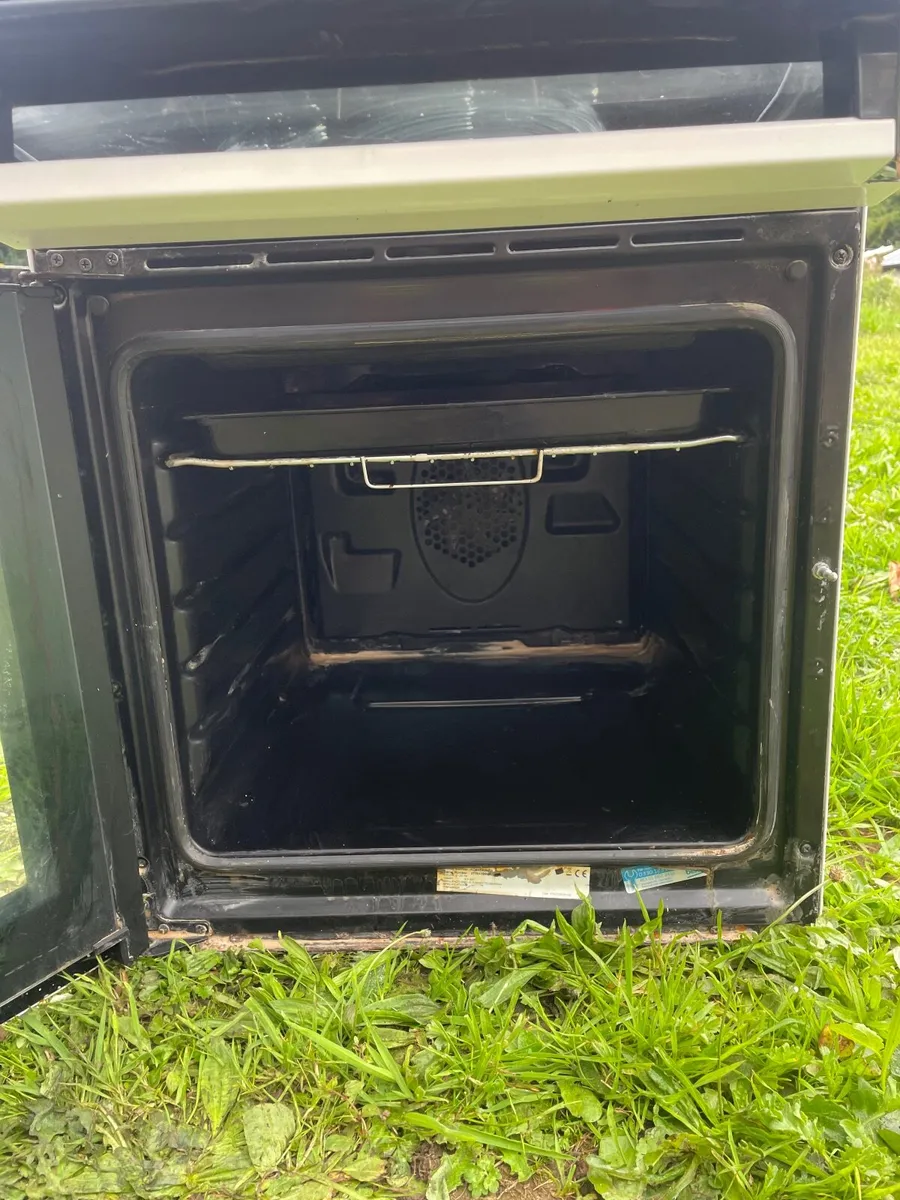 Oven - Image 4
