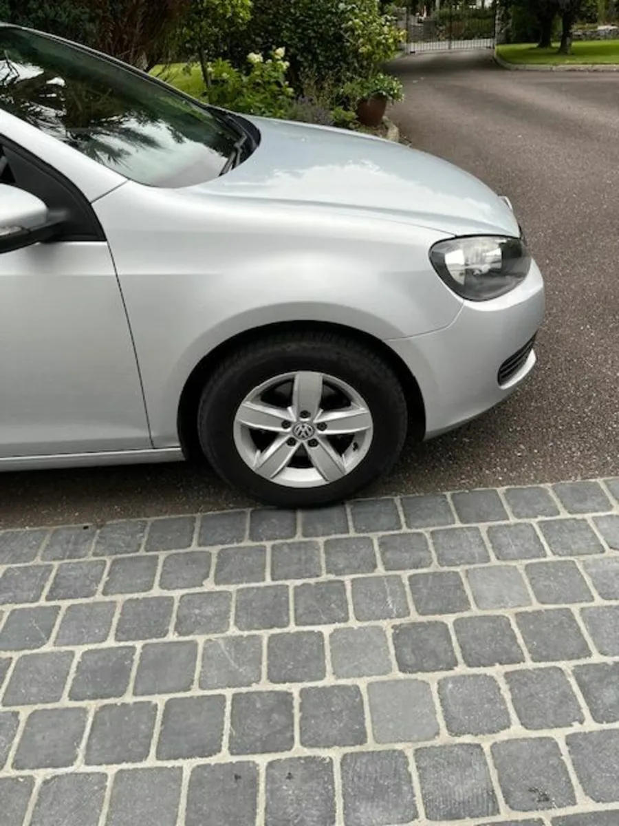 2011 Volkswagen Golf 1.2 TSI 5DR - Image 2