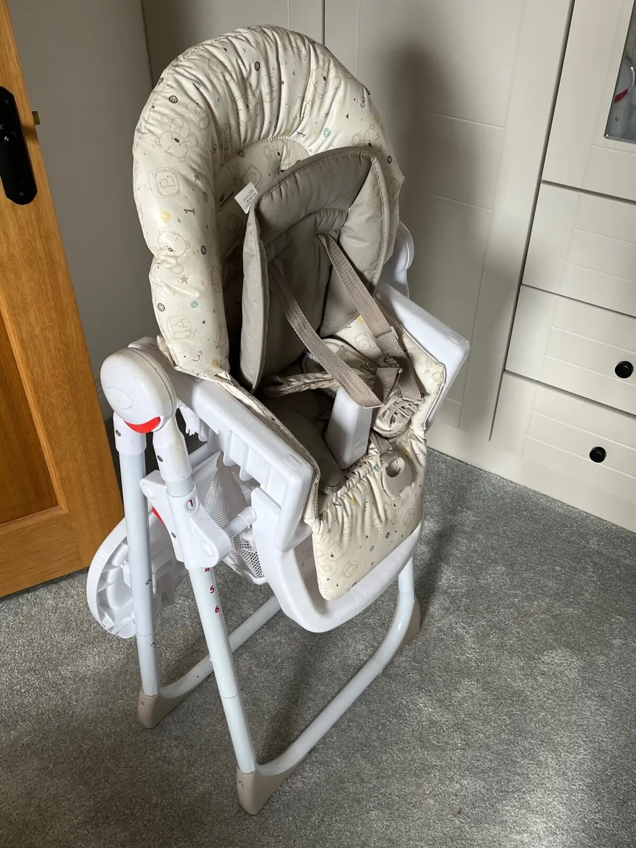 Feeding Chairs - Image 1
