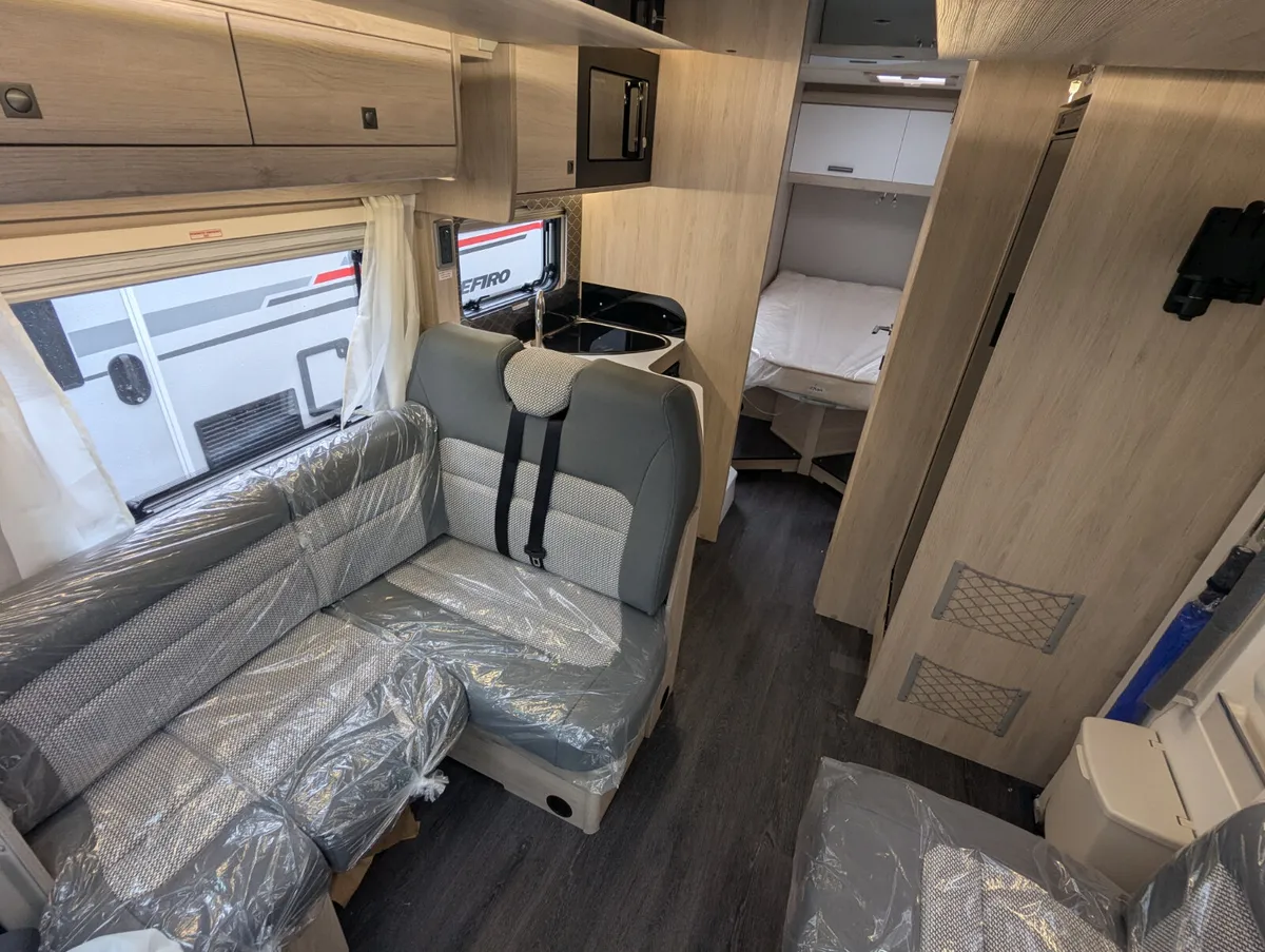 AUTOMATIC Motorhome with 'Island' Fixed Bed - Image 3