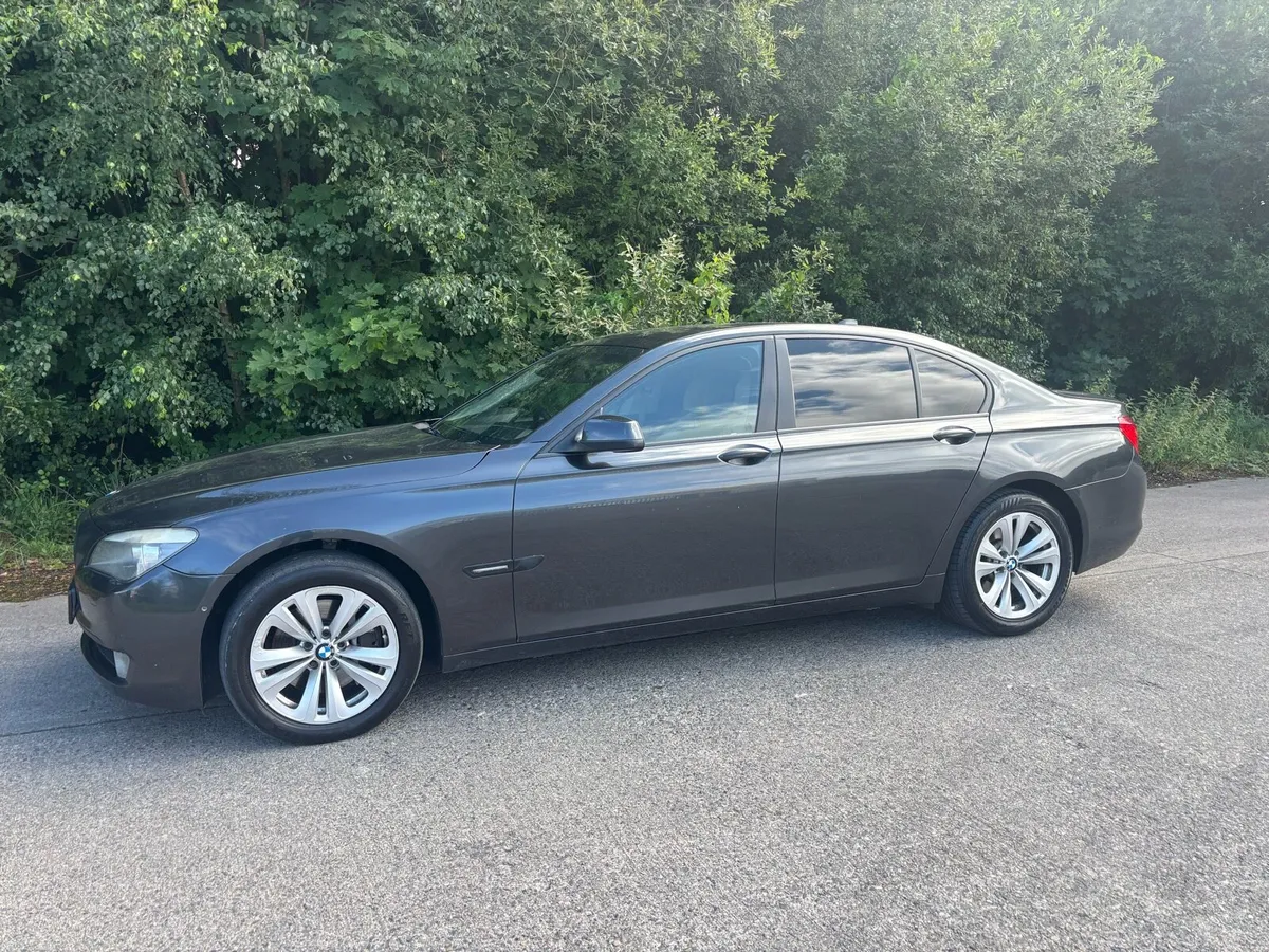 2009 7 Series Automatic NCT - Image 2
