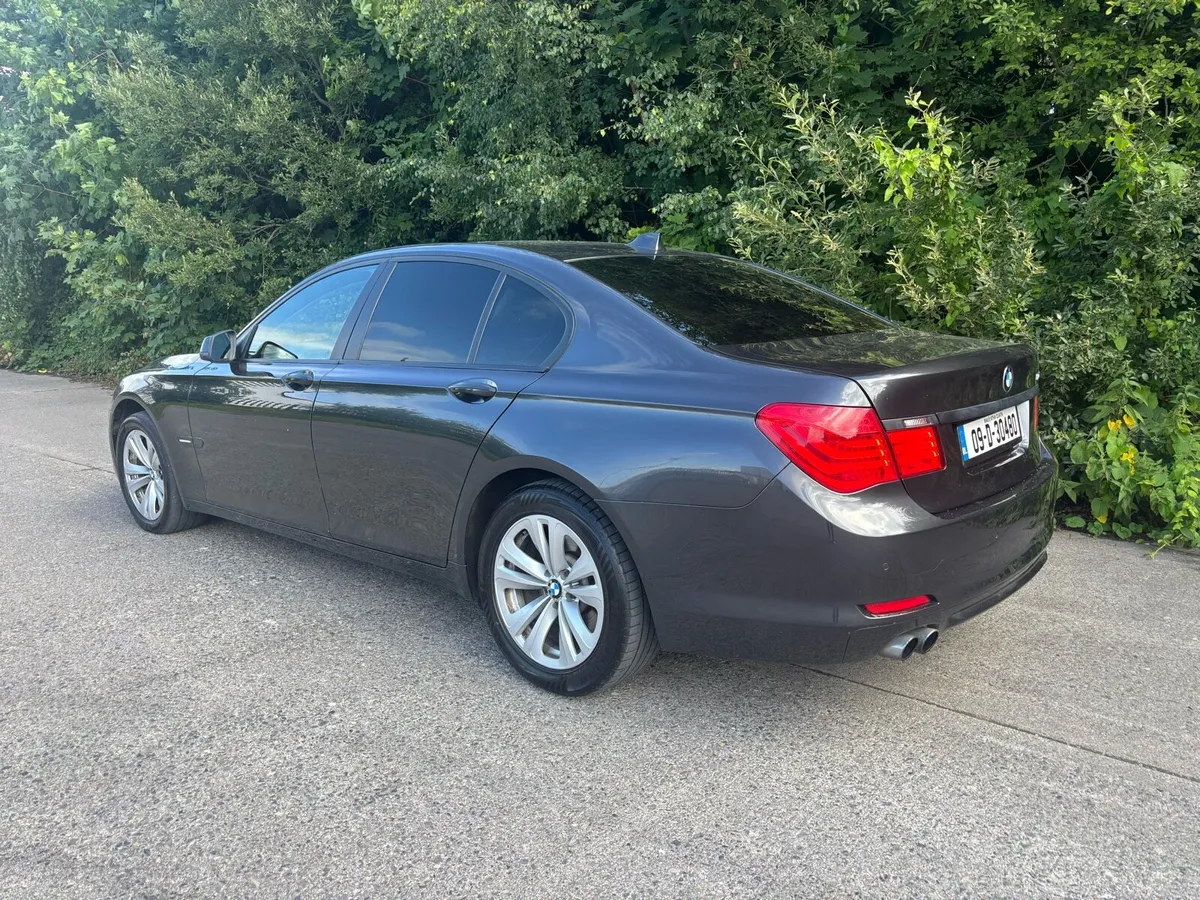 2009 7 Series Automatic NCT - Image 3