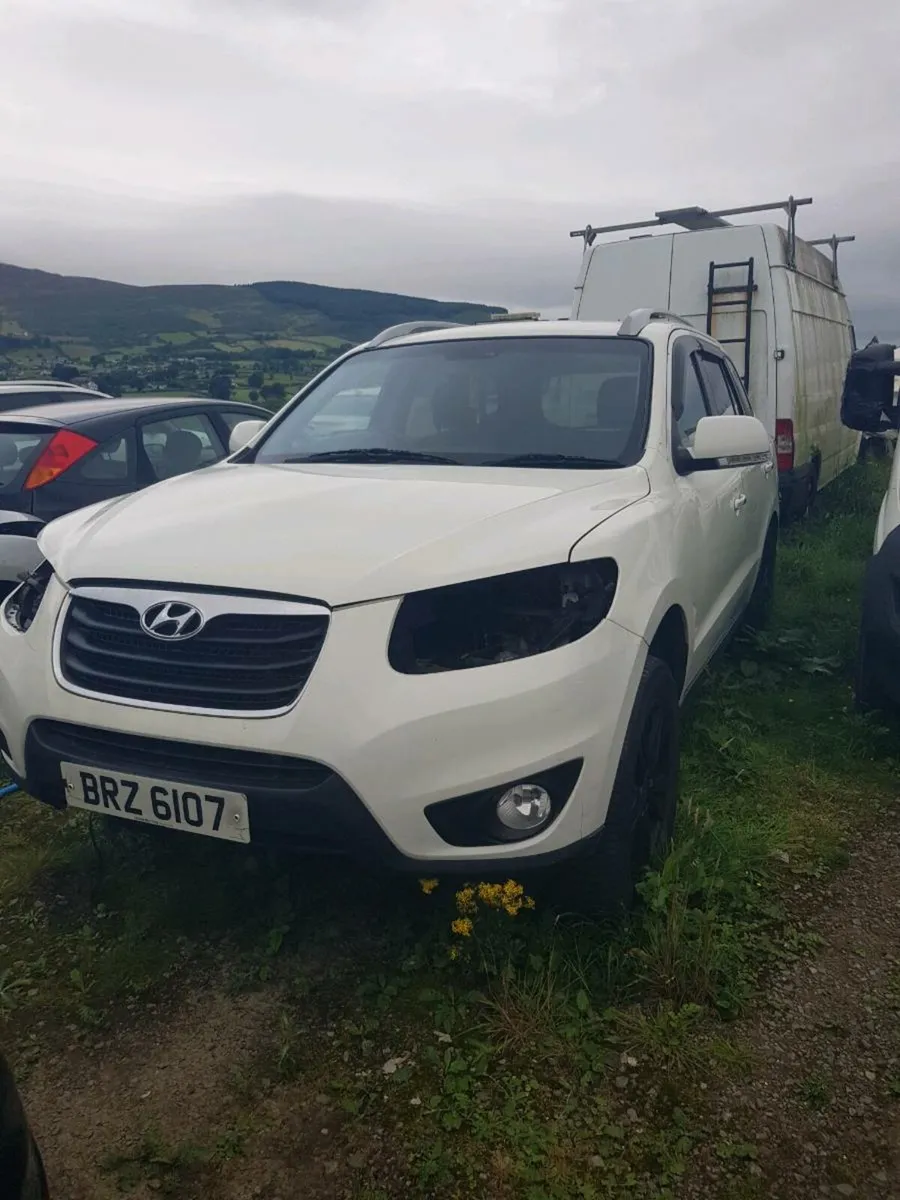 2010 Hyundai santa fe 2.2d auto breaking - Image 3
