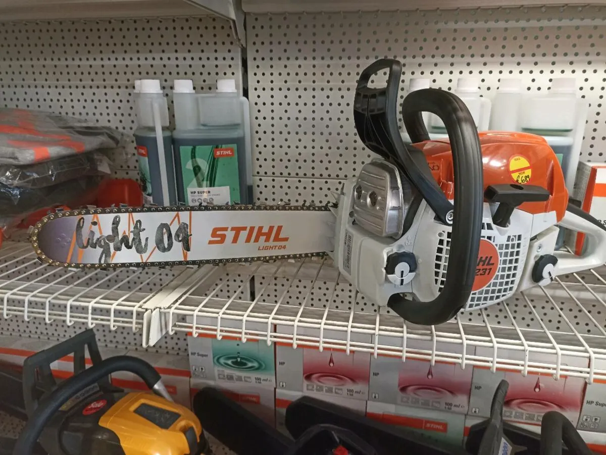 CHAINSAW STIHL MS 231 - FOR SALE - Image 2