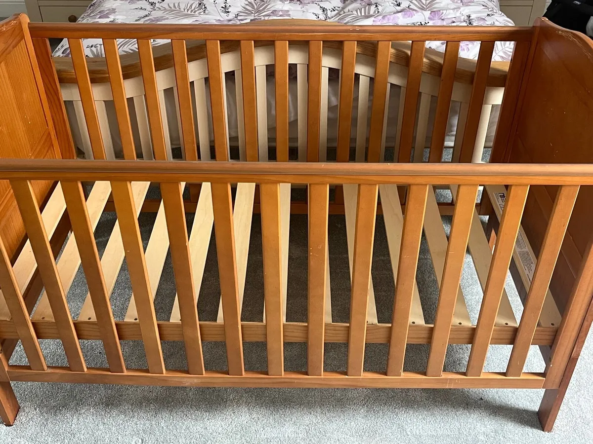 Baby cot