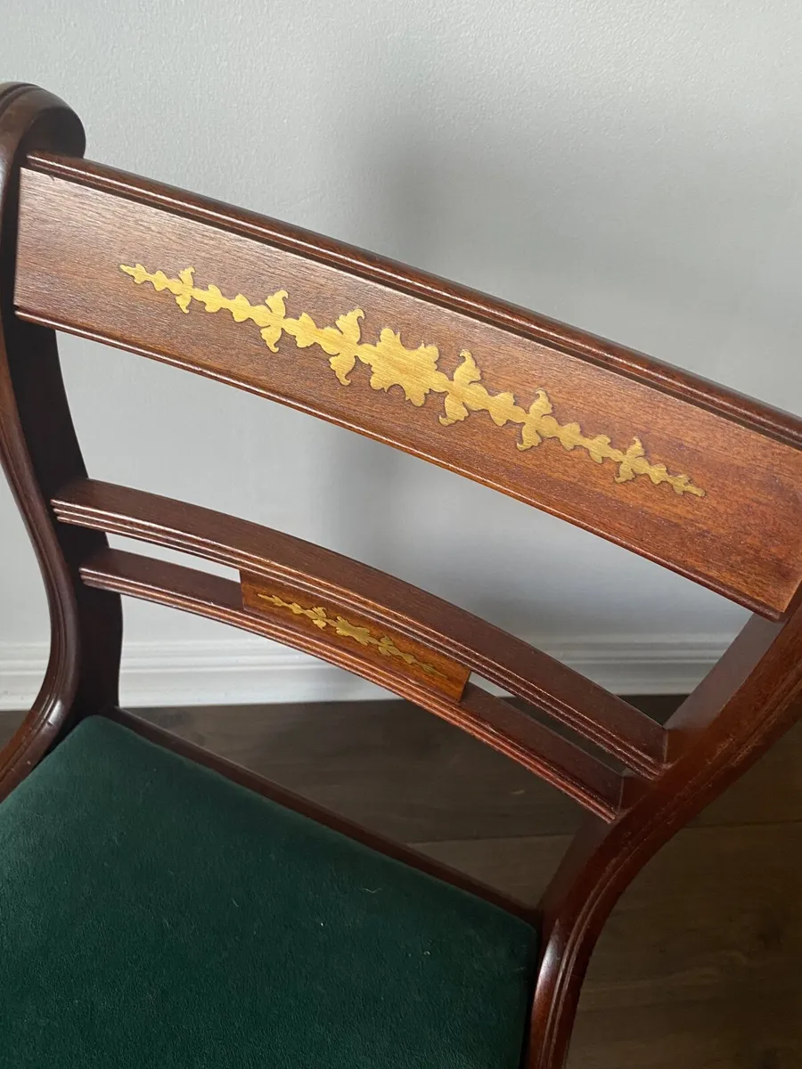 Dining Table and Chairs - Image 3