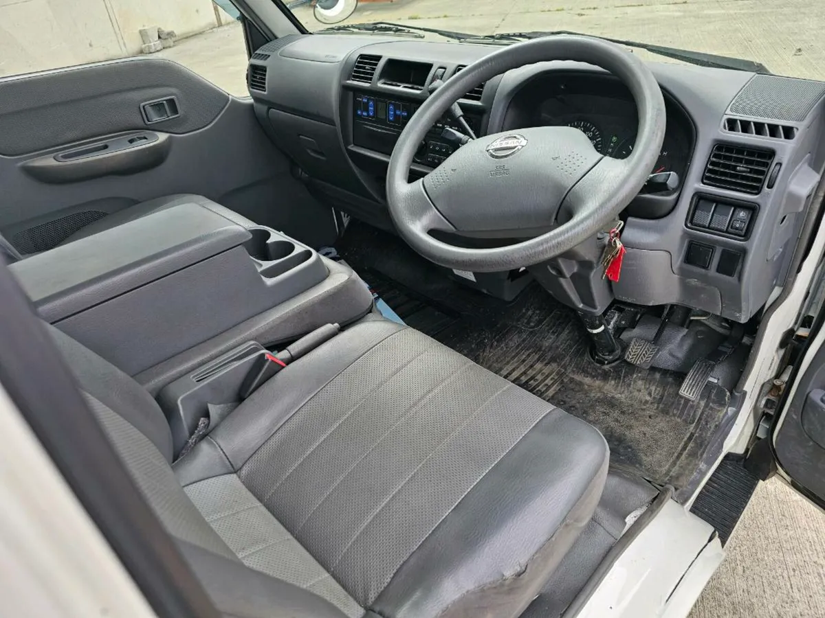 nissan vanette - Image 2