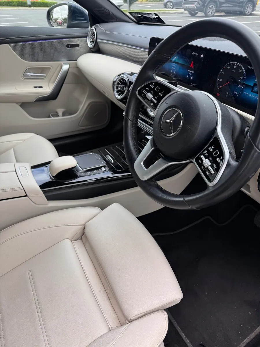Mercedes-Benz CLA 2022 - Image 2