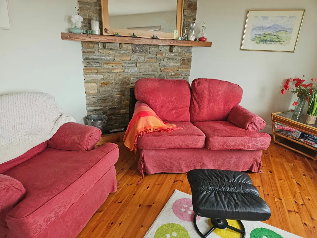 Sofa and chair set - Image 2