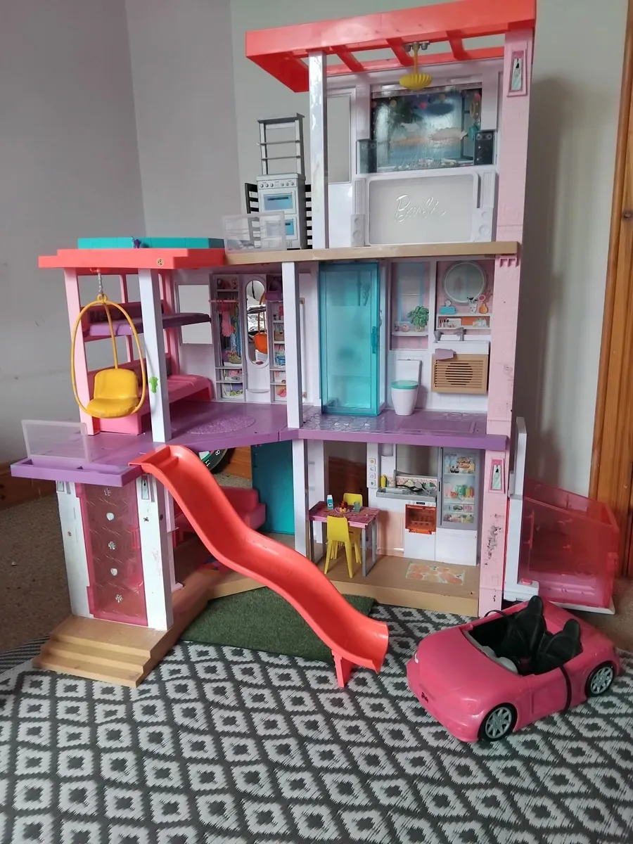 Barbie Dream House ( large) - Image 1