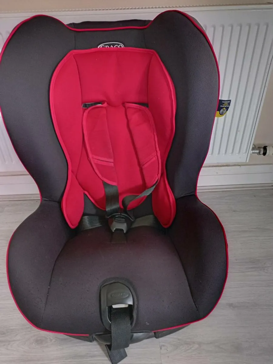 Graco kids car seat. - Image 1