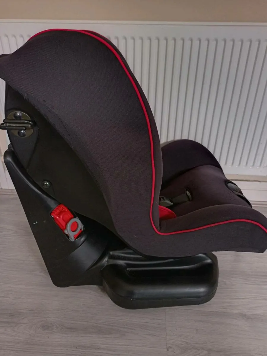 Graco kids car seat. - Image 3