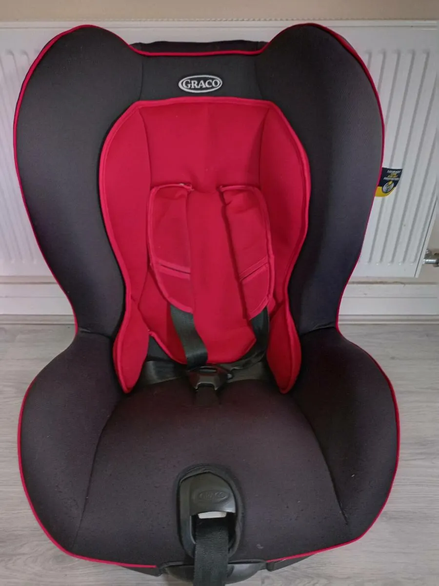 Graco kids car seat. - Image 4