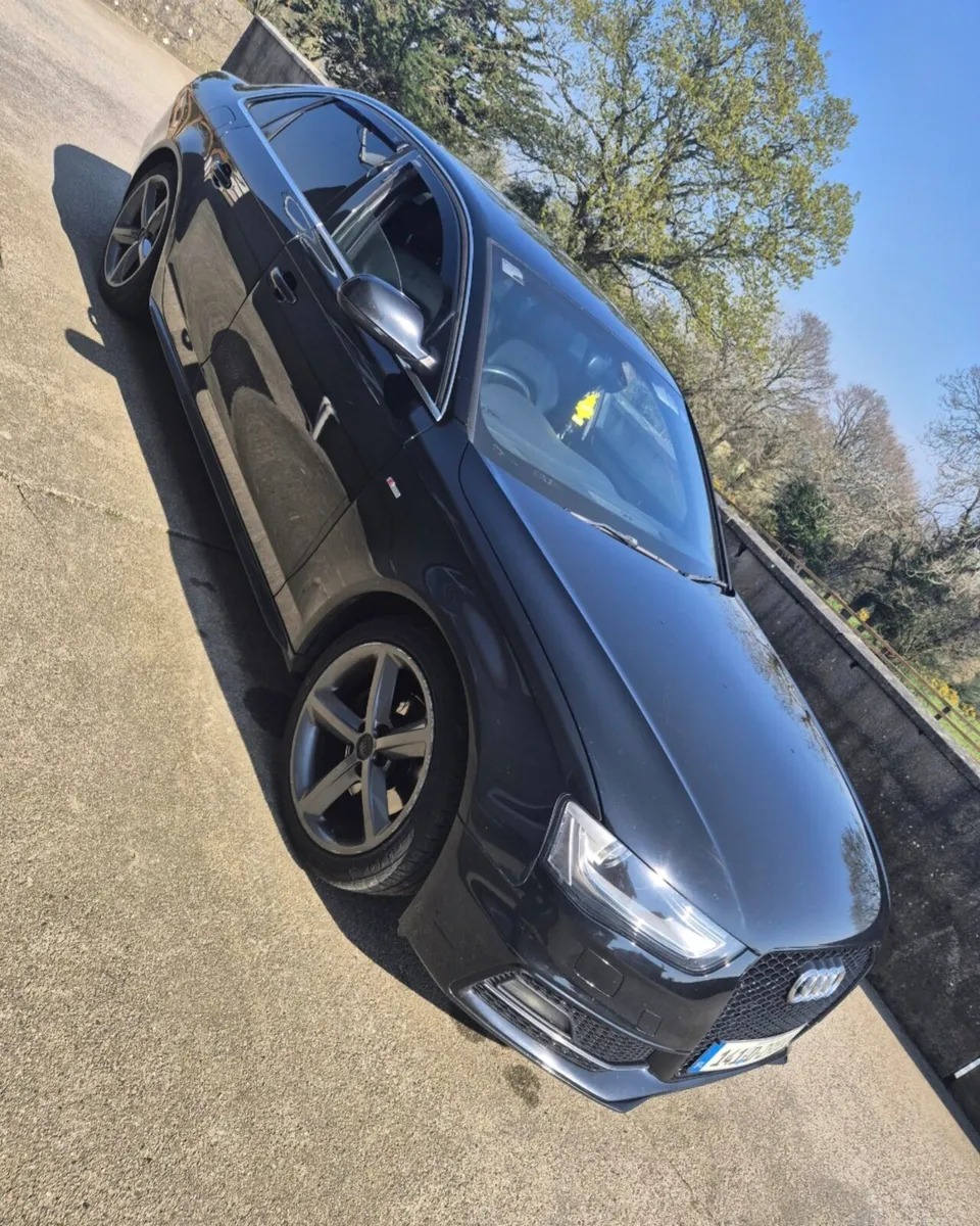 Audi A4 Sline Black Edition - Image 2