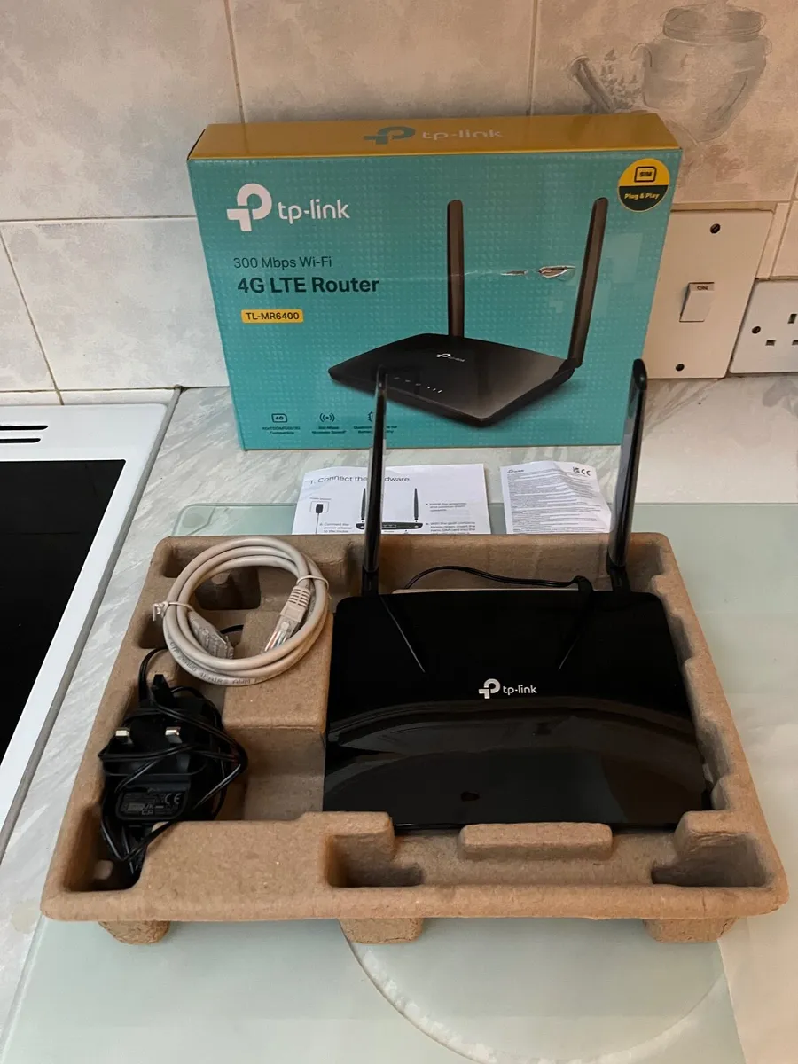 4G Router Wi-Fi Modem - as new - half price - Image 1