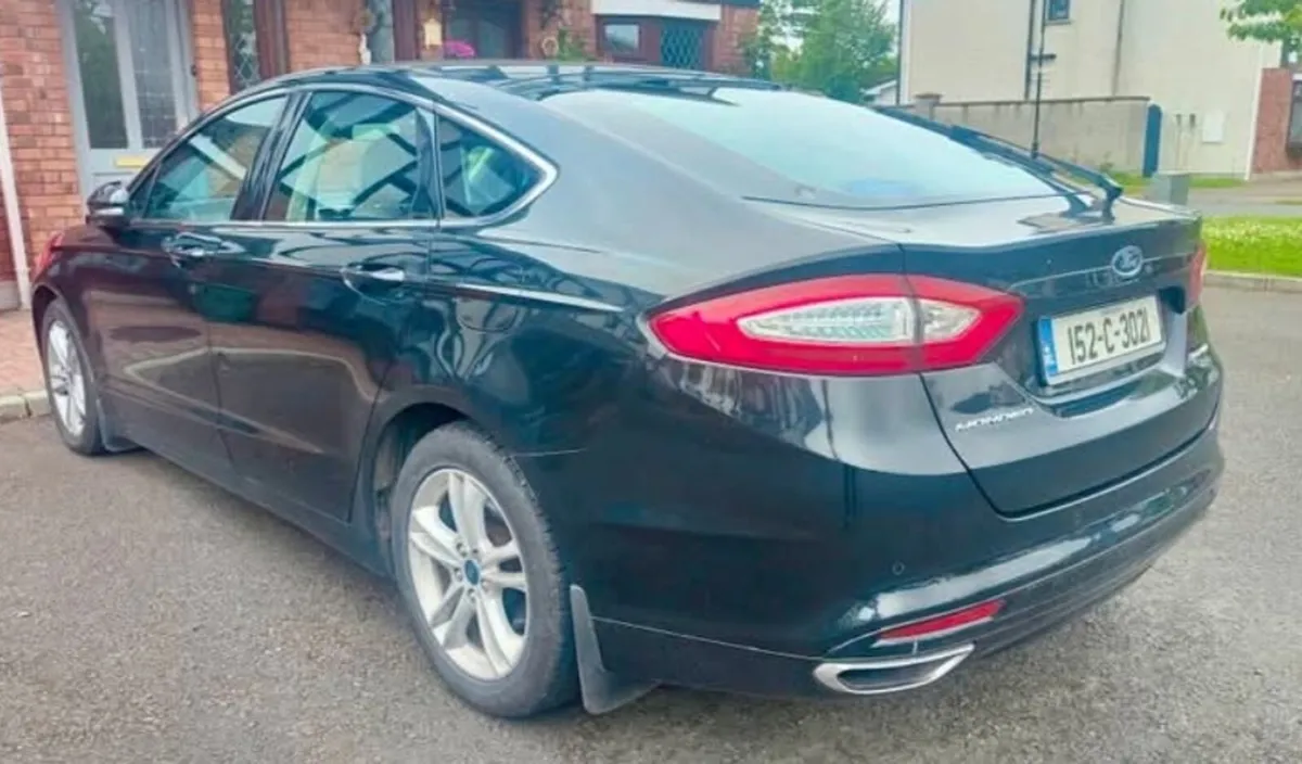 Ford Mondeo Titanium 2L - Image 2