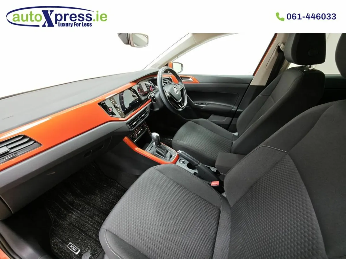 Volkswagen Polo 1.0 TSI Automatic, Reversing camer - Image 4