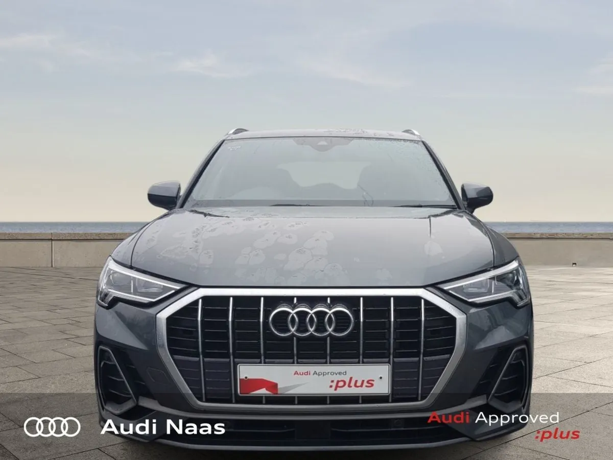 Audi Q3 S-line 45 Tfsi - Image 2