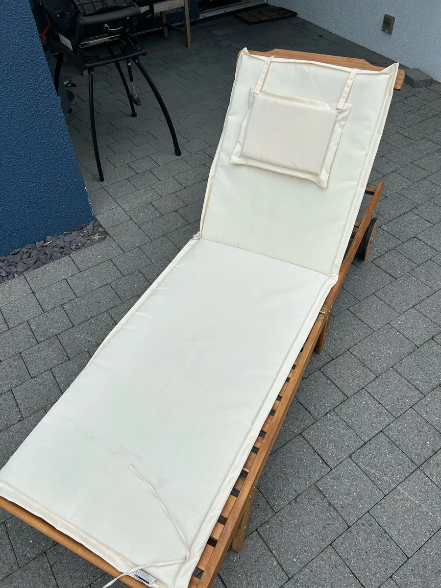 Wooden sun lounger - Image 3