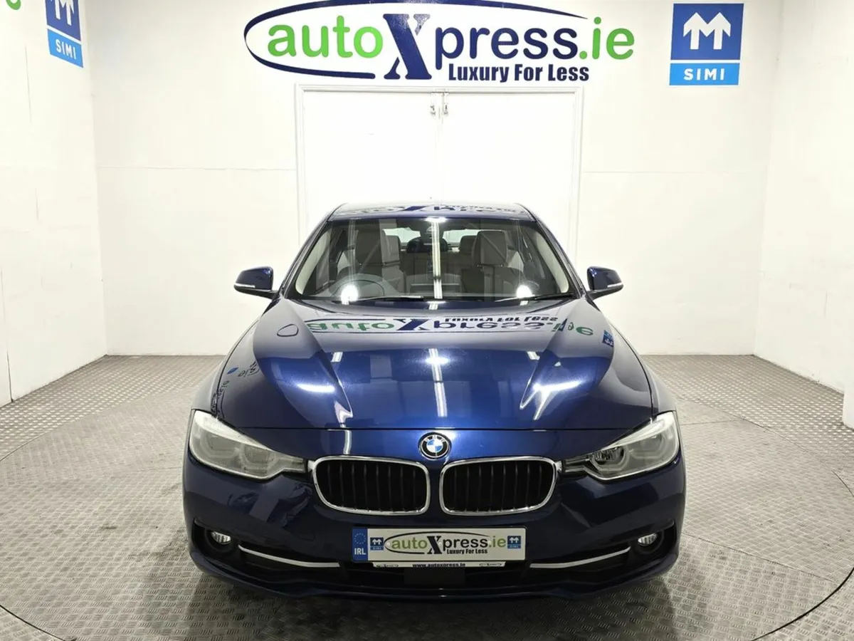 BMW 3-Series 320i M-Sport Automatic, Reversing cam - Image 3