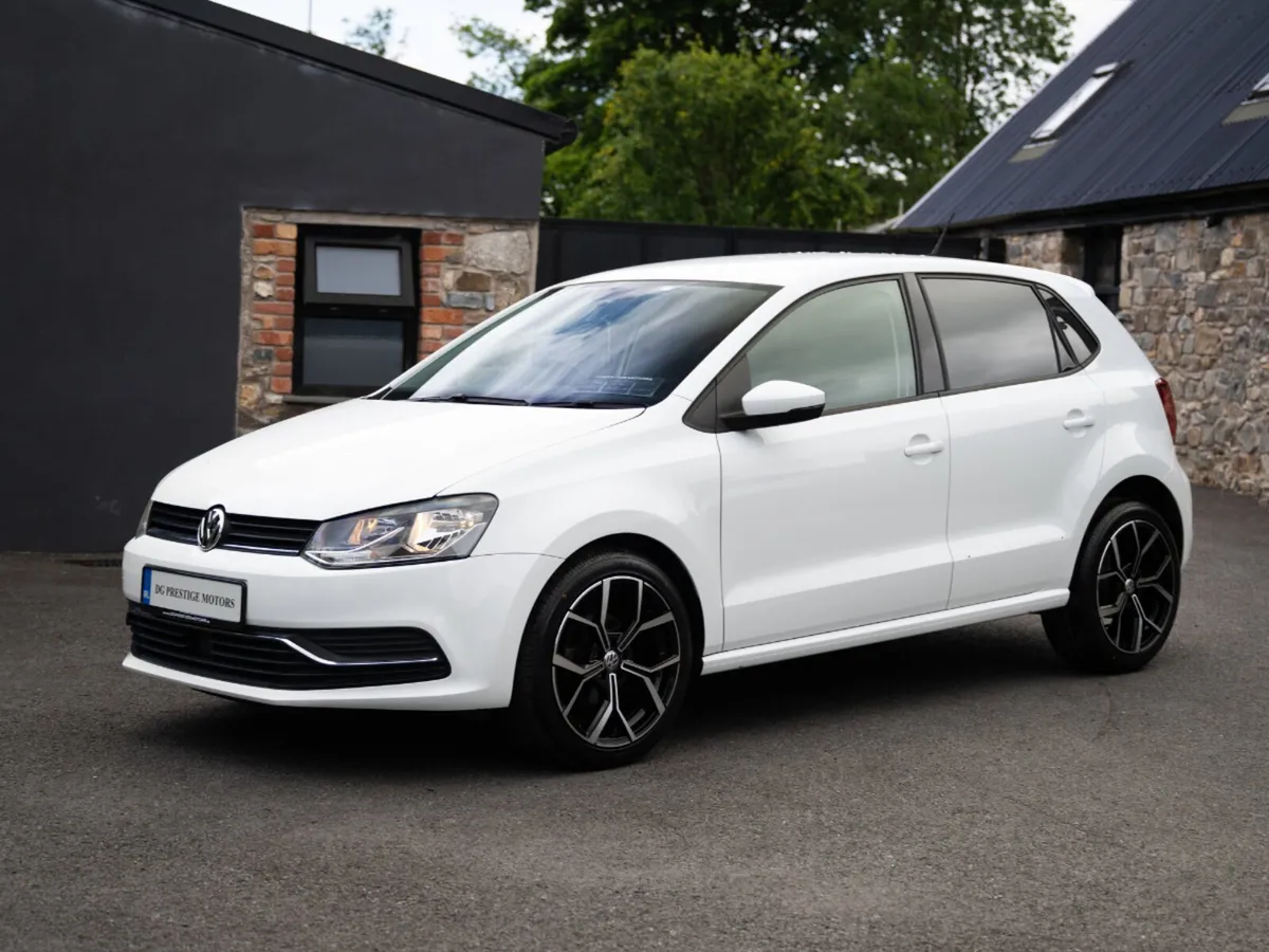 2016 VW POLO 1.2 TSI AUTO - Image 4
