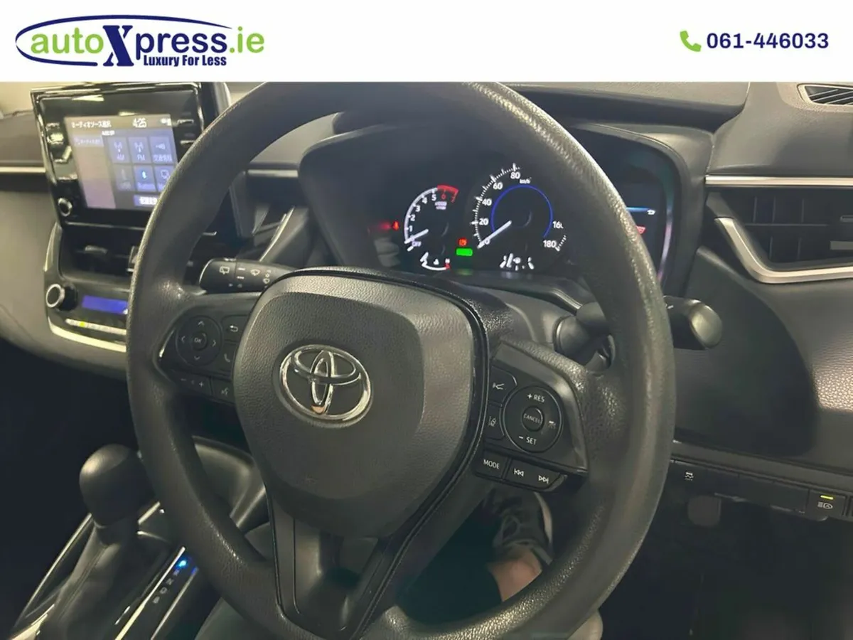 Toyota Corolla TOURING HYBRID 1.8 Automatic, Rever - Image 4