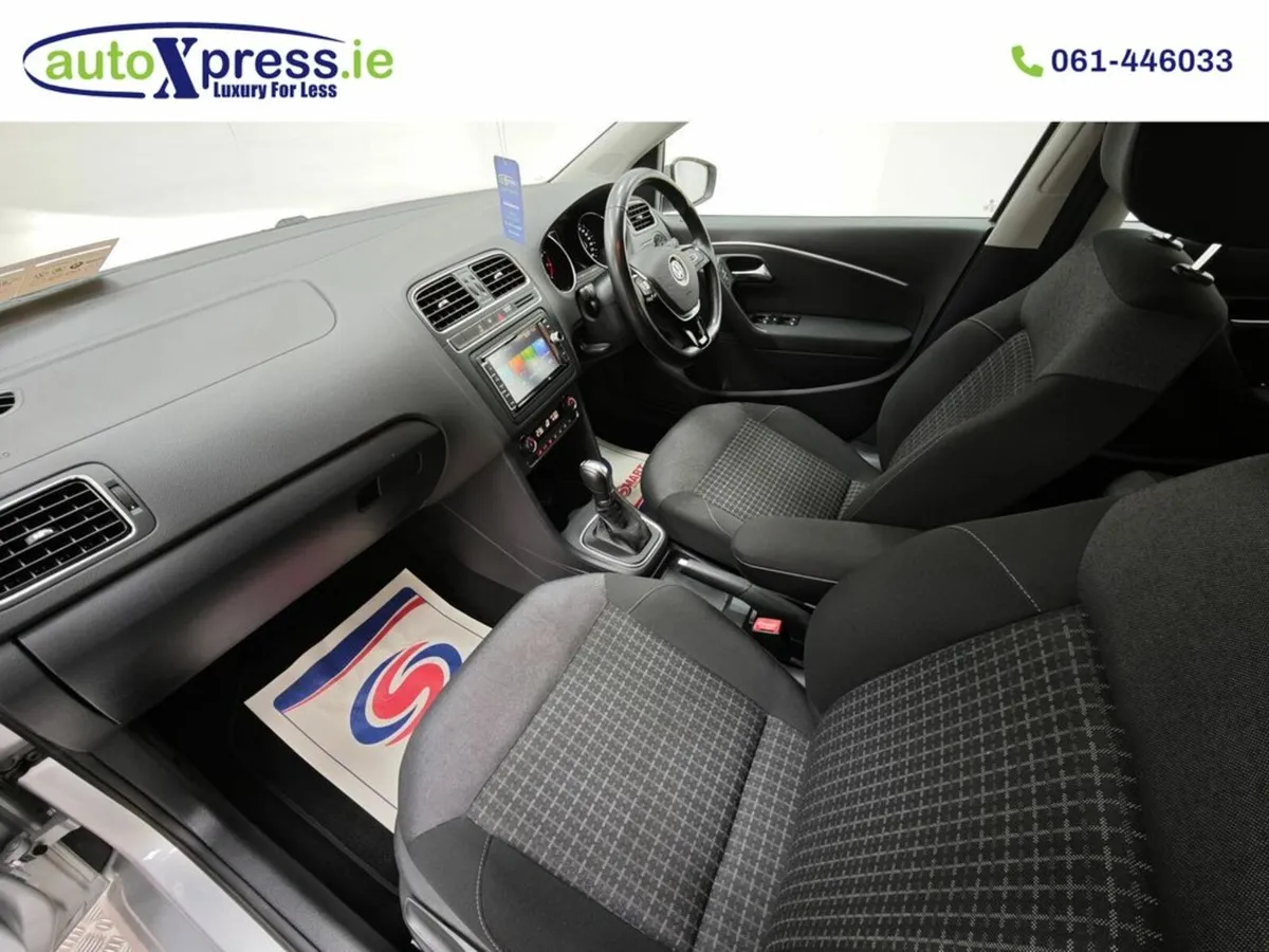 Volkswagen Polo 1.2 TSI Automatic, Reversing camer - Image 4