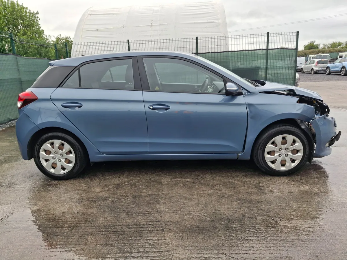 2018 Hyundai i20 1.3 Petrol - Image 4