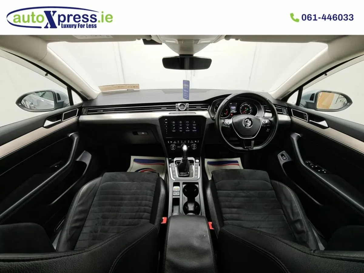Volkswagen Passat 2.0 TDI Elegance Line Automatic, - Image 2
