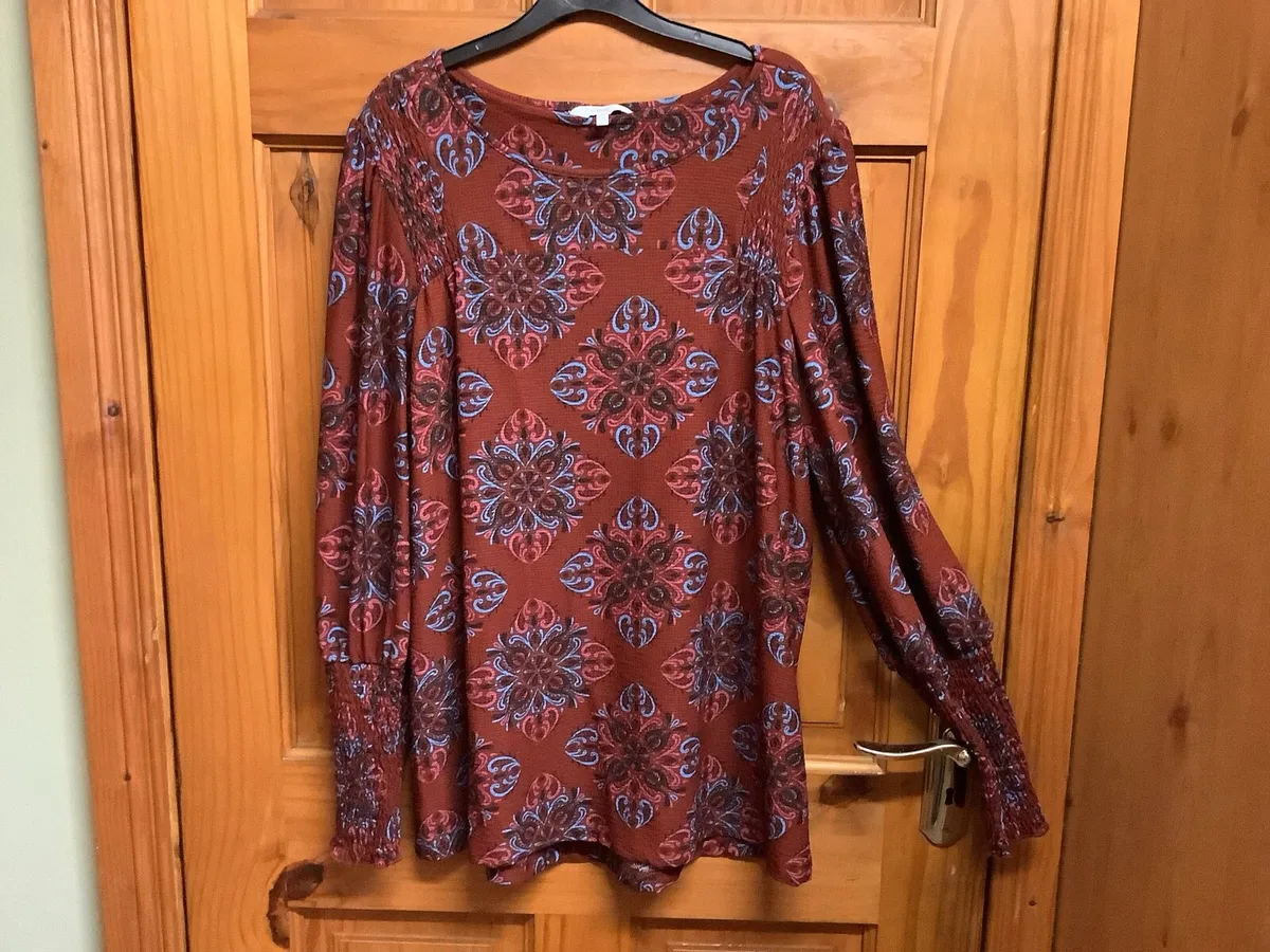 Top size 18 - Image 1