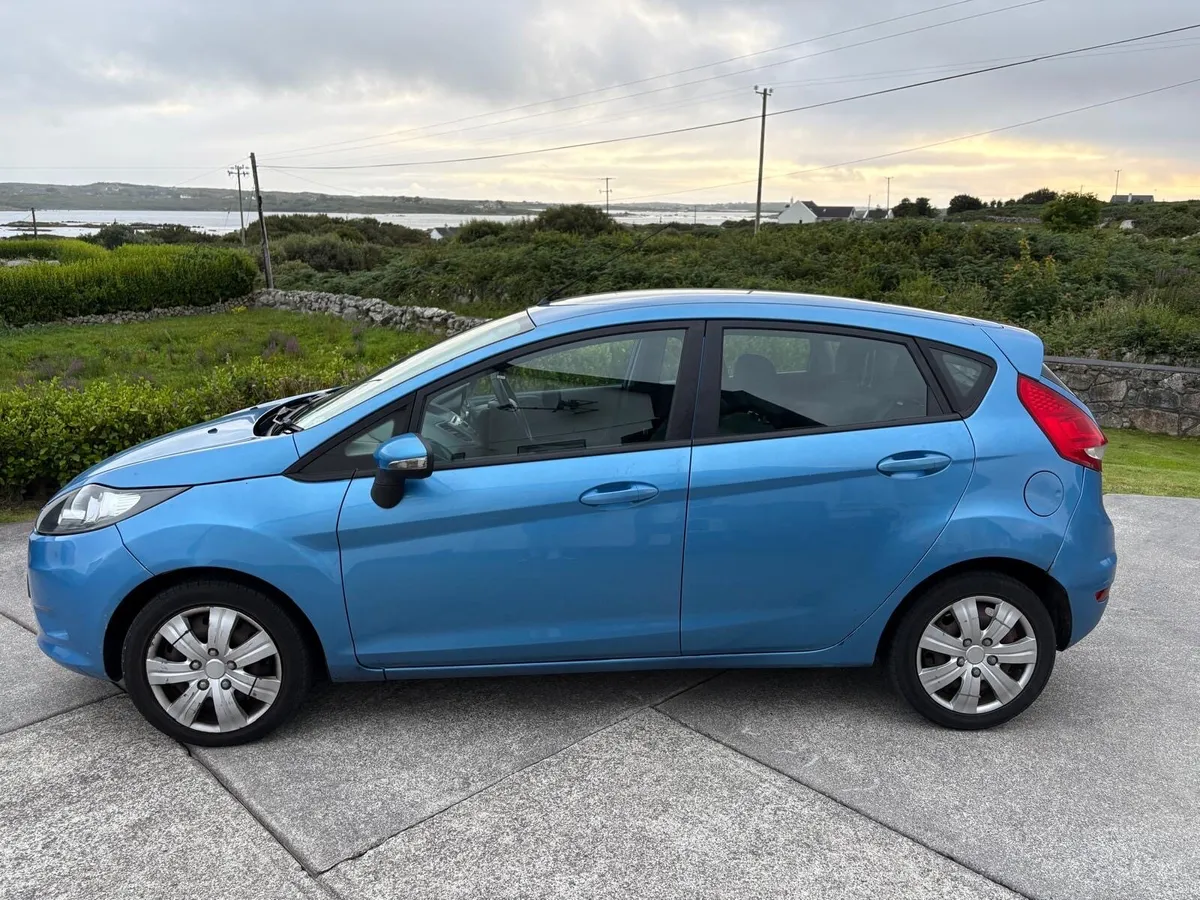2010 Ford Fiesta 1.4 TDCi - Image 2