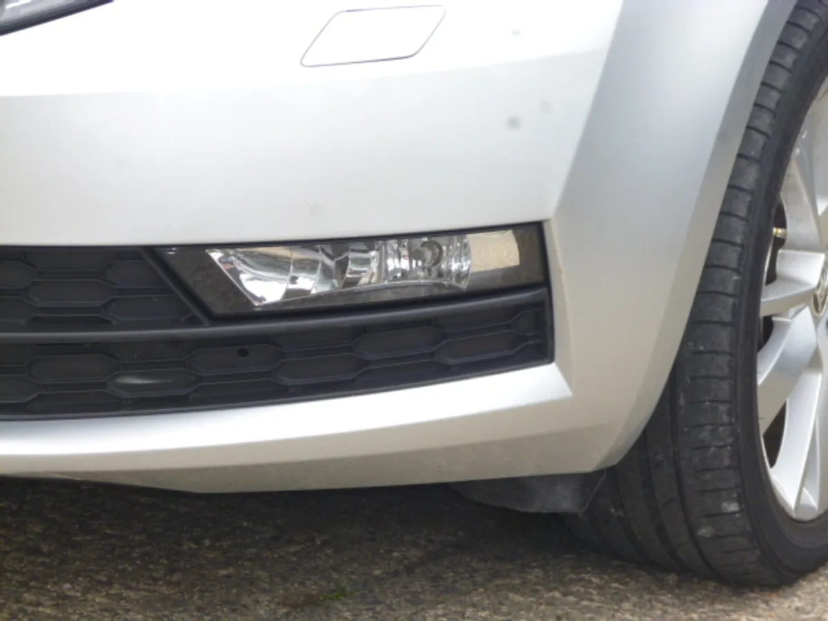 Skoda Octavia 2.0 TDI 150HP SOLEIL 2019 - Image 4