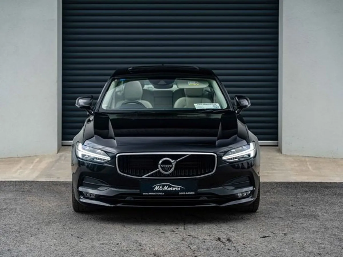 Volvo S90 D4 MOM AT 4DR Auto - Image 2