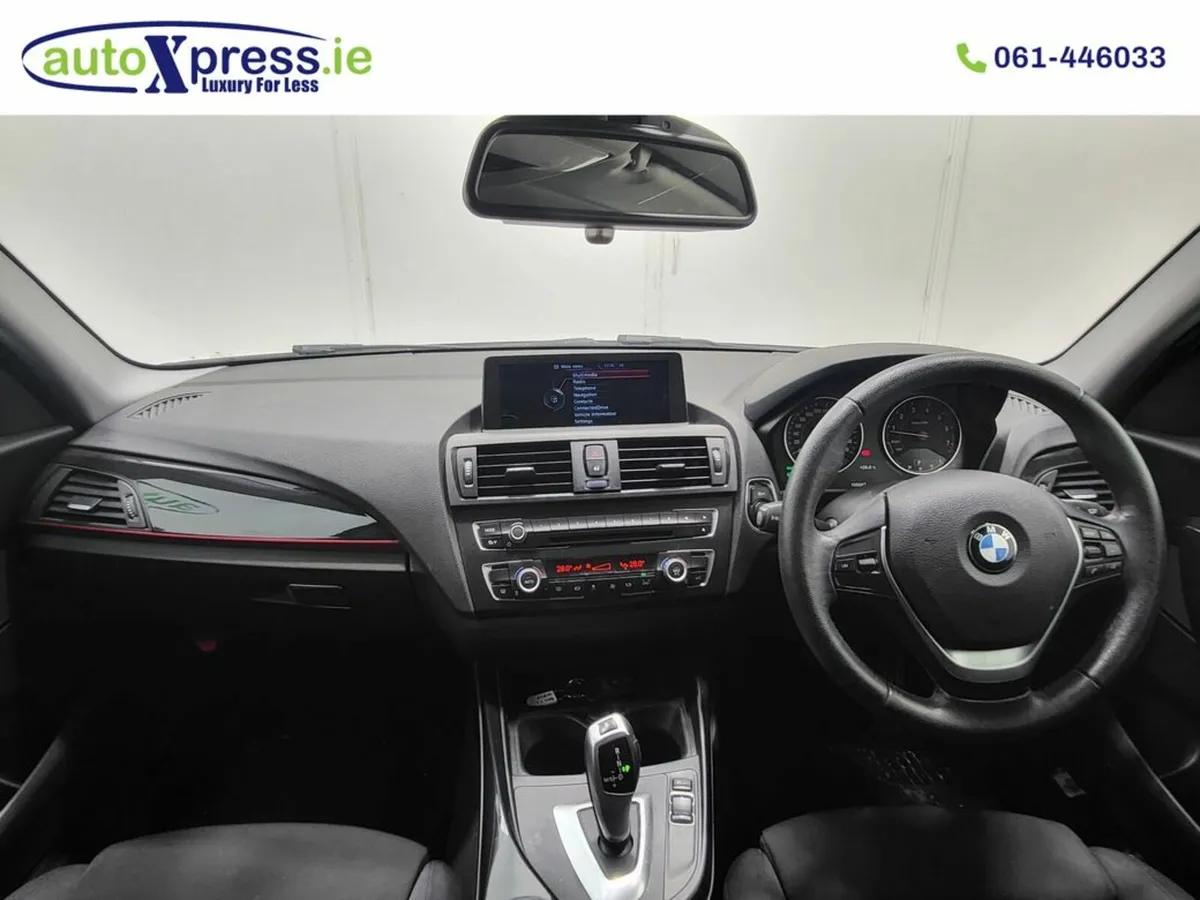BMW 1-Series 118D Sport Automatic, Reverse camera - Image 4
