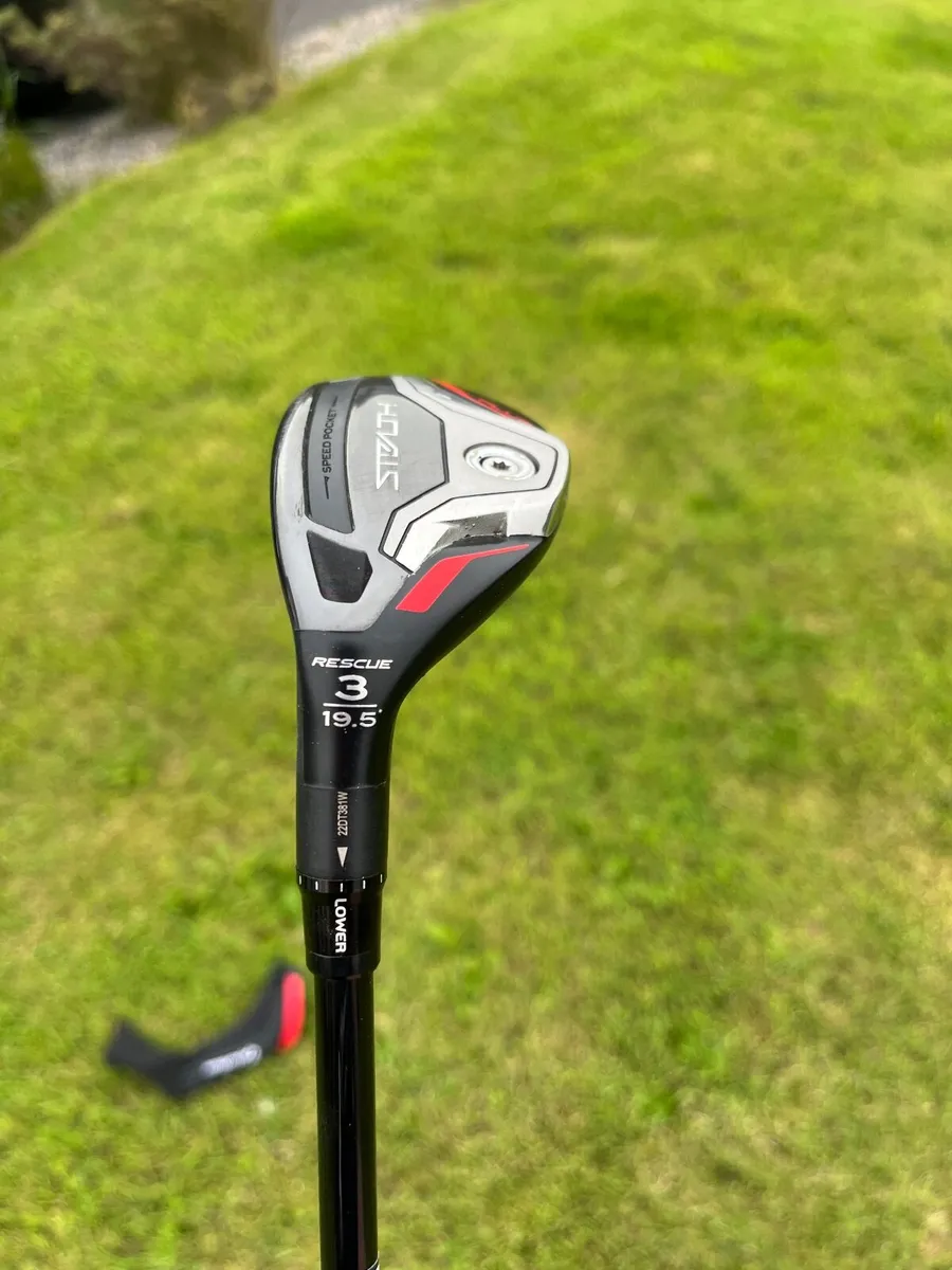 Left Hand Taylormade Stealth Hybrid - Image 1
