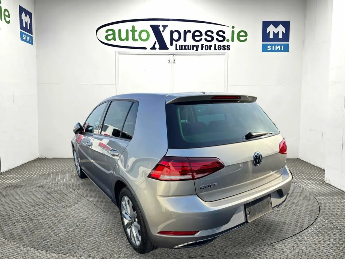 Volkswagen Golf 1.2 TSI Automatic LOW MILEAGE - Image 3