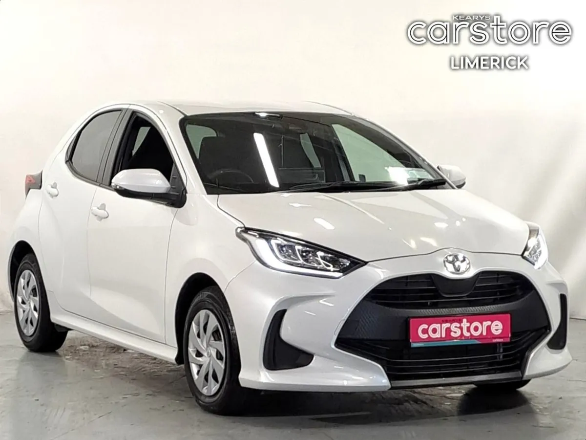 Toyota Yaris 1.0 PET Auto 5DR - Image 1
