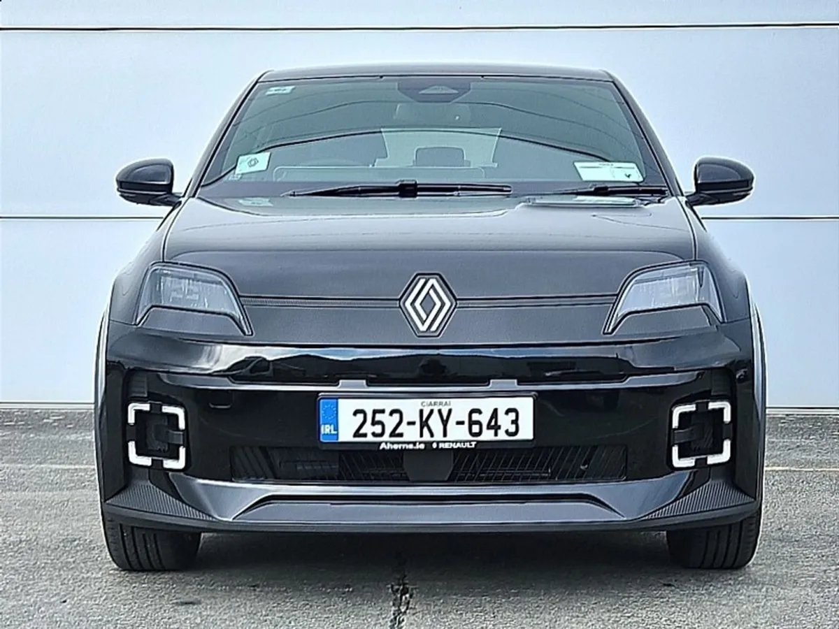 Renault 5 Ev40 150hp Techno - Image 3