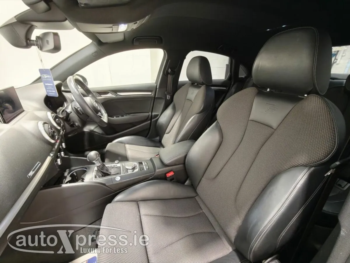 Audi A3 1.4 TFSI S LINE Automatic, Reversing camer - Image 3